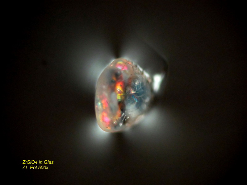 Inclusions dans du verre optique  (différents cristaux) #26031